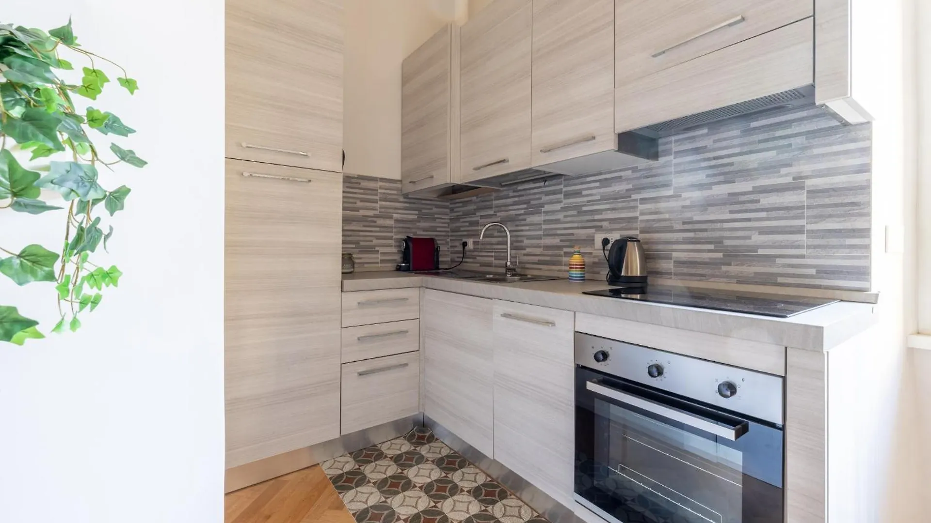 Charming Vatican Apartment Rzym Włochy